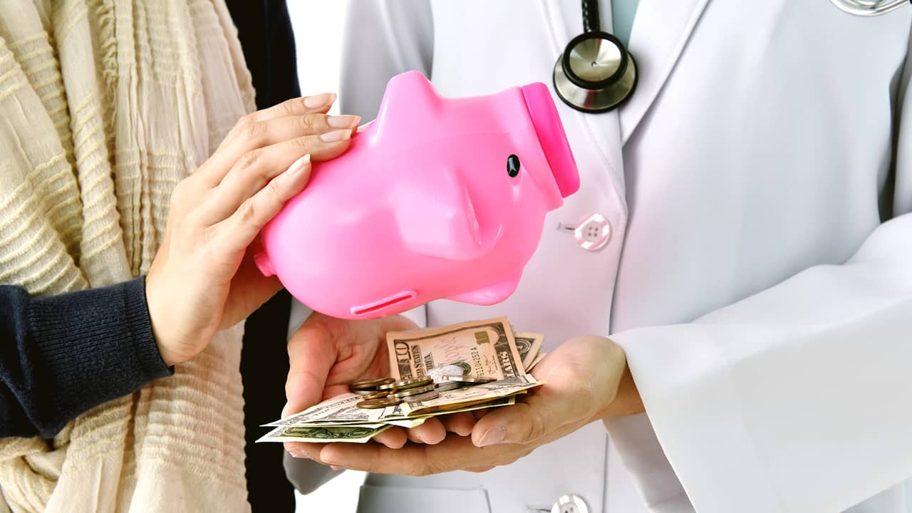 découvrez tout ce qu'il faut savoir sur le coût d'une mutuelle santé : facteurs qui l'influencent, astuces pour trouver la meilleure offre et conseils pour économiser sur votre assurance santé.