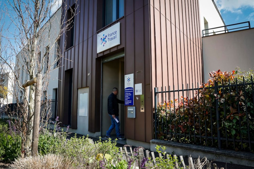 découvrez nos solutions de mutuelle pour chômeurs en 2025, adaptées à vos besoins spécifiques et à votre budget. protégez votre santé et celle de votre famille avec des garanties complètes et un accompagnement personnalisé.