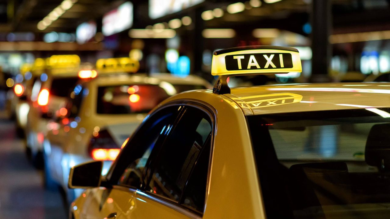 découvrez tout ce qu’il faut savoir sur les directives pour les taxis : réglementation, obligations des chauffeurs et droits des passagers. informez-vous pour des trajets sereins !