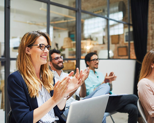 découvrez l'essor des contrats santé non-responsables, une tendance croissante dans le secteur de l'assurance santé, et comprenez leurs impacts et avantages pour les assurés.