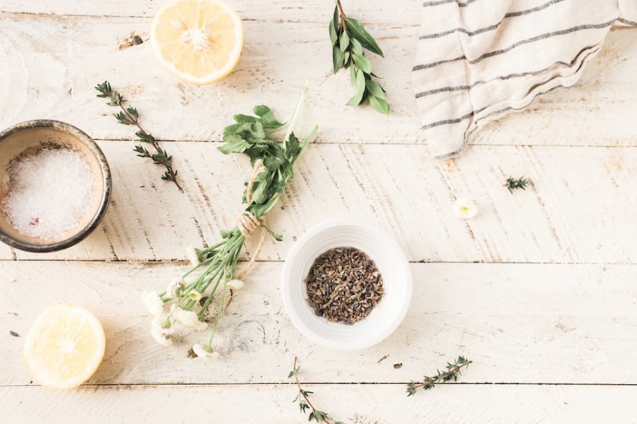 découvrez comment gérer les dépenses santé lourdes à la retraite et les solutions pour préserver votre budget tout en bénéficiant des soins nécessaires.