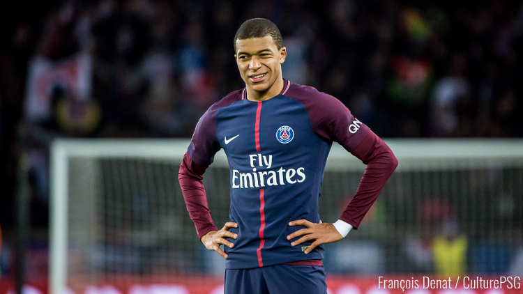 mbappé rassure ses fans en affichant une excellente forme physique, prêt pour les prochains défis sportifs.
