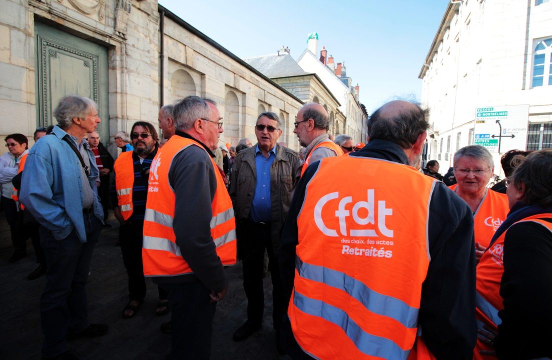 la cfdt lance une enquête destinée aux retraités afin de mieux comprendre leurs besoins et améliorer leurs conditions de vie.
